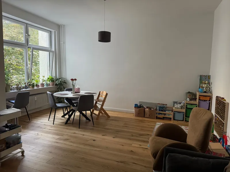 Nachmieter gesucht: Helle zwei Zimmer in Wedding mit Balkon — photo 1